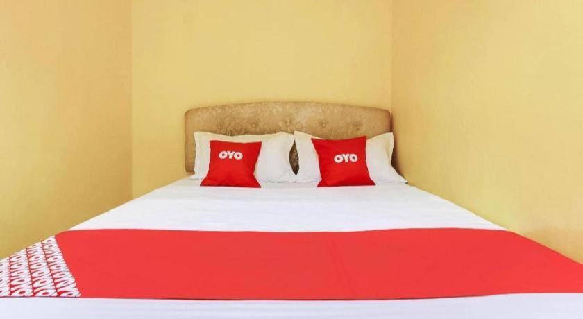 נילאי Oyo 89406 Lucky Budget Hotel מראה חיצוני תמונה